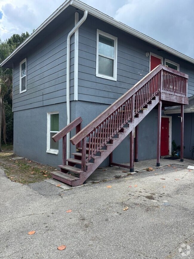 Building Photo - 3616 Pearl St Unit Apt 1