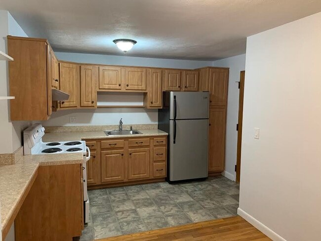 Building Photo - 39 Englewood Ave Unit 23 Rental
