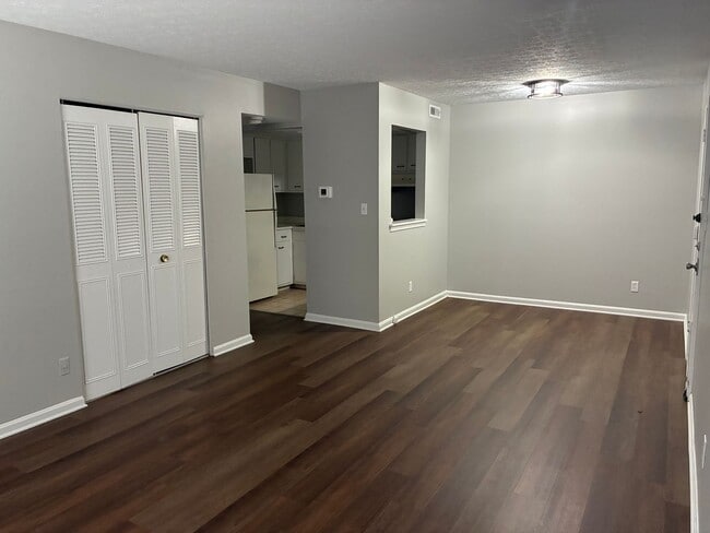 Photo - Affordable 1 bed/1 bath apartments off of ...