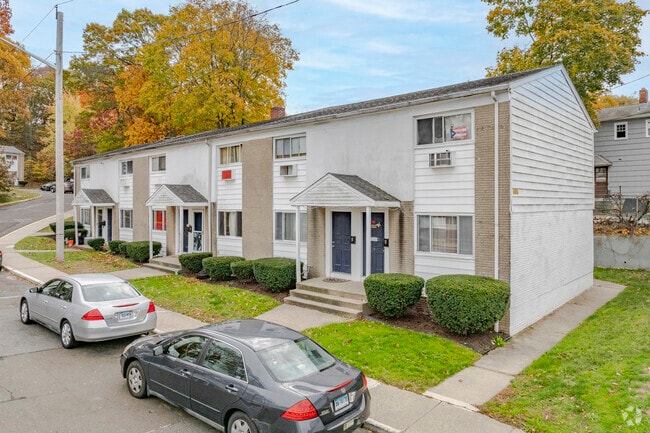 241 Quinnipiac Ave - Georgetown Apartments