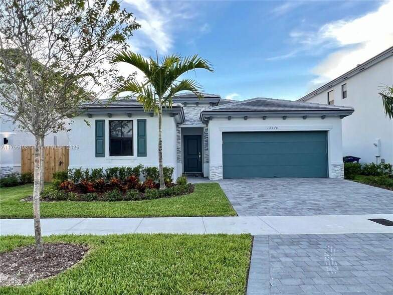 Photo - 13370 SW 284th Terrace