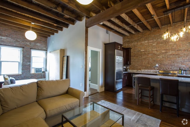 Building Photo - 1870 Commonwealth Ave Unit 12A Rental