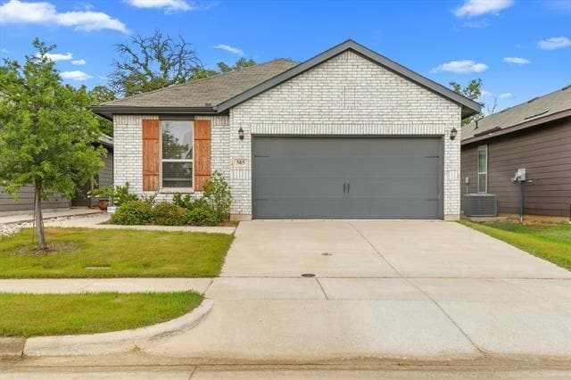 Photo - 585 Concho St