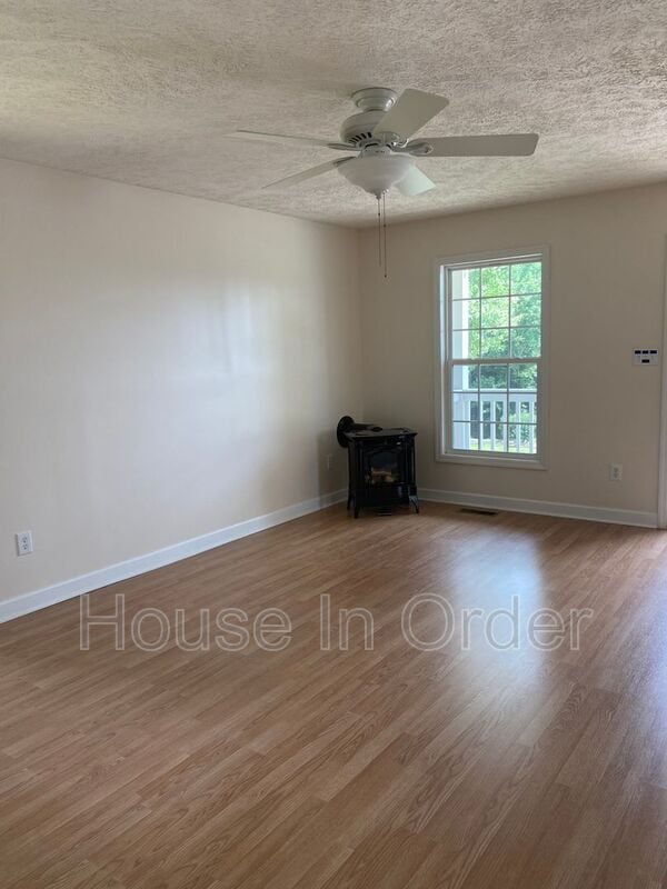 47 Deer Meadows Dr