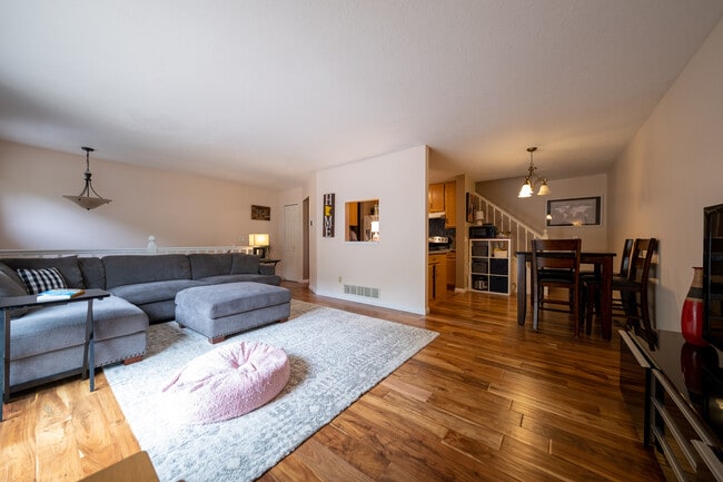 Photo - 14210 Hibiscus Ct