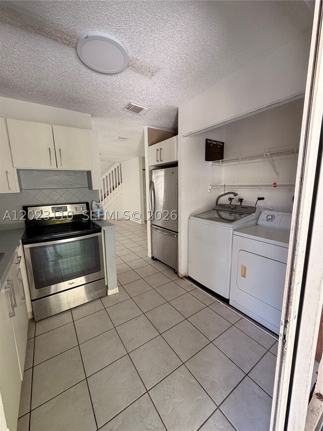 18674 SW 100th Ave