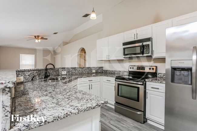 Photo - 419 SW Exmore Ave