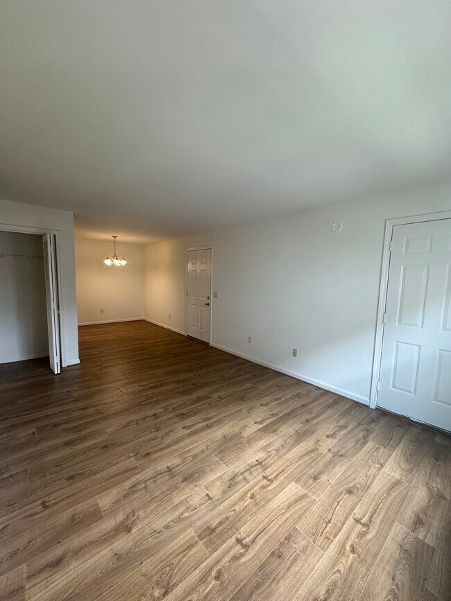 2118 Acklen Ave