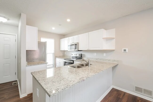 Photo - 5702 E 121st Pl