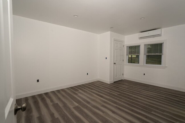 Photo - 11 Park St Unit 8