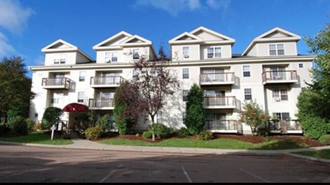 Building Photo - 294 Hildred Dr Unit 294