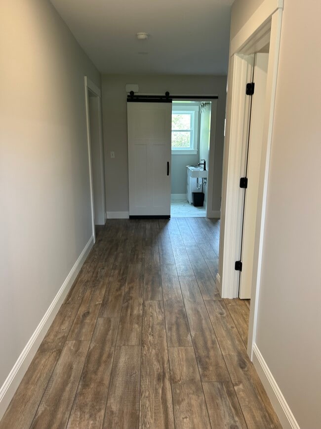 entry - 5 Woodgate Rd