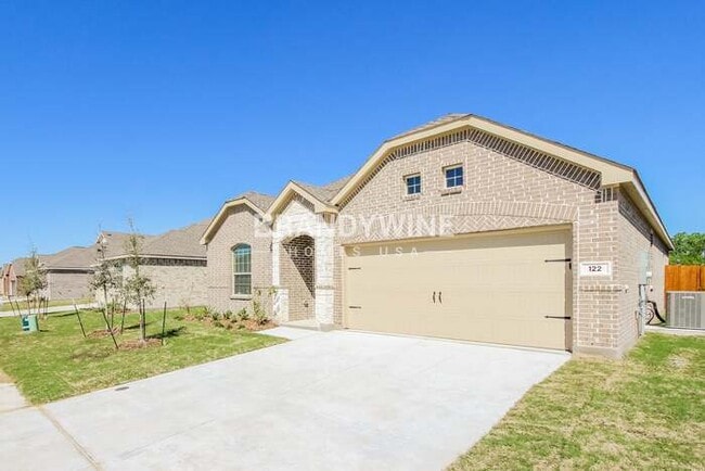 Photo - 122 Jenkinson Dr