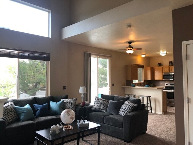 3550 Porterfield Pl