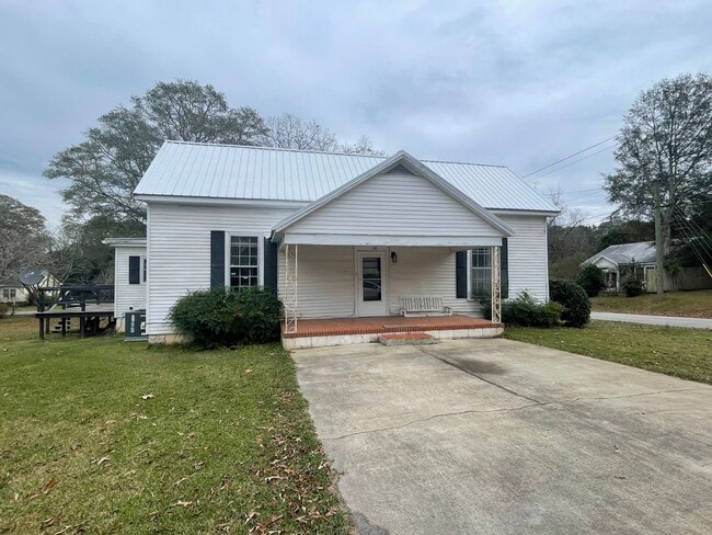 Building Photo - 25 Hollis St