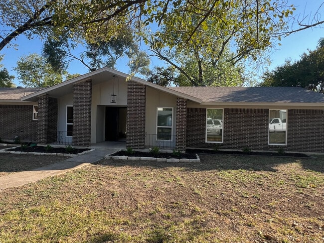 Photo - 6 Eastvale Pl