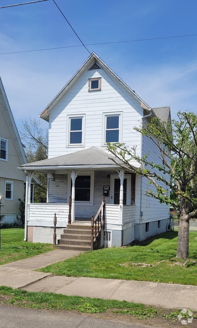 Building Photo - 1409 3rd Ave Rental
