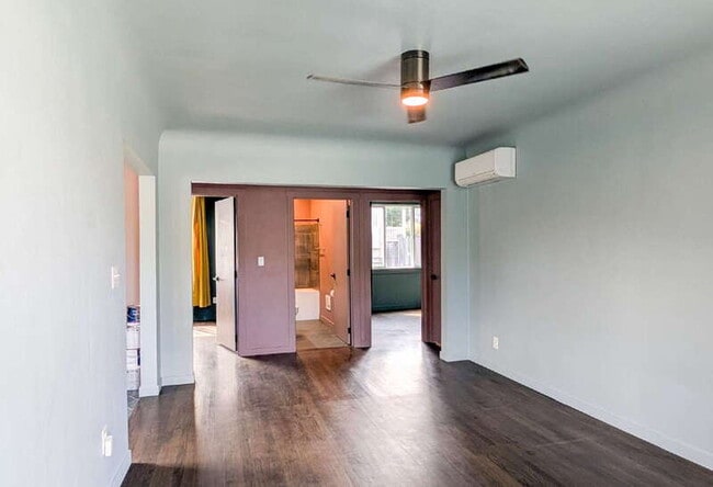 Photo - 2218 Hoyt Ave Unidad A