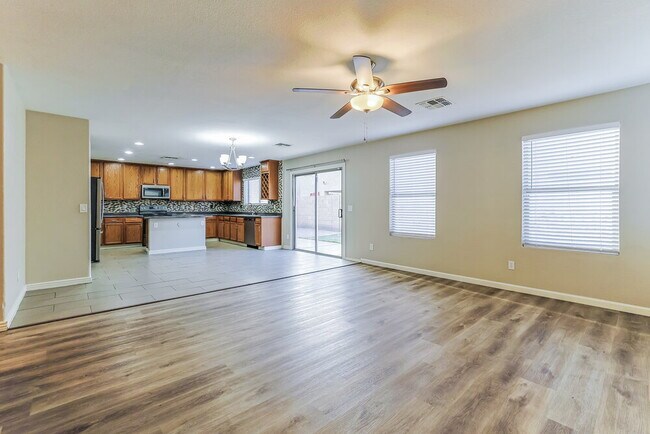 Photo - 9449 W Jamestown Rd