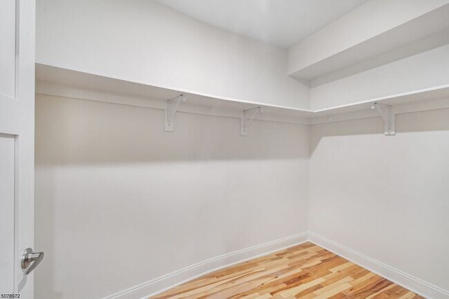 Photo - 501 South Ave Unidad 206