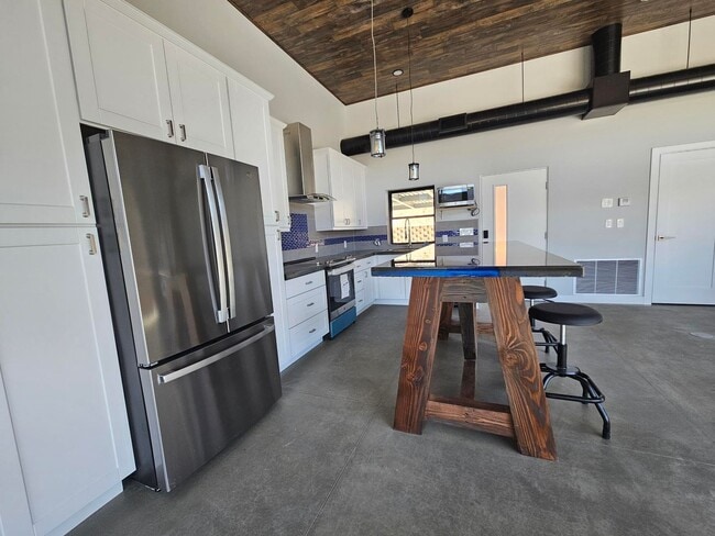 Photo - New build ready for move in