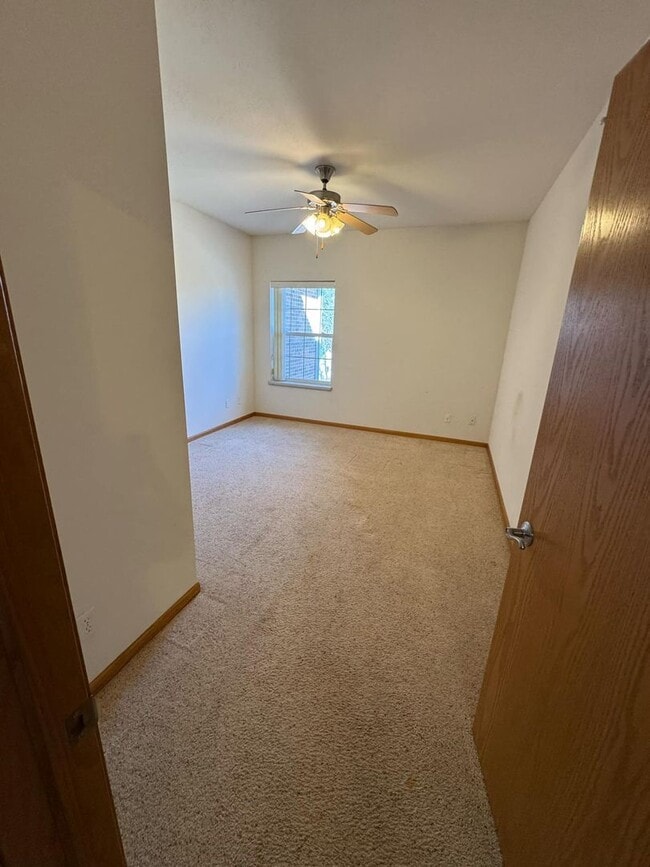 Photo - Manchester Place Apartments