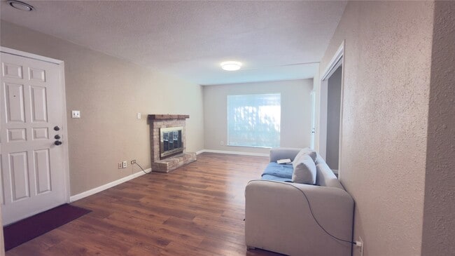 Photo - 2100 Wilcrest Dr Unit 115