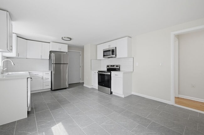 Photo - 15 Laurel St Unit 17 Laurel Street