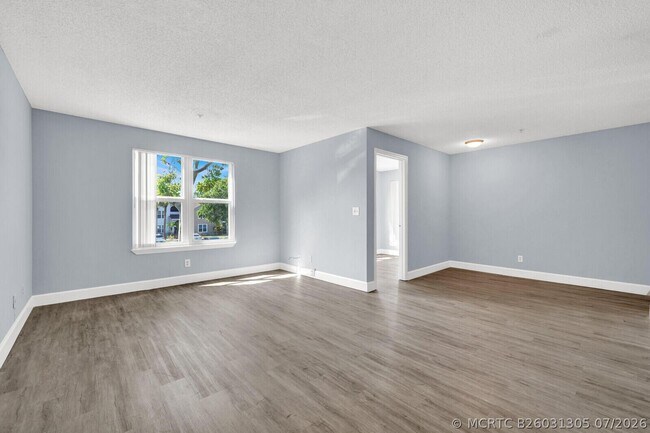 2301 N Congress Ave Unit 25