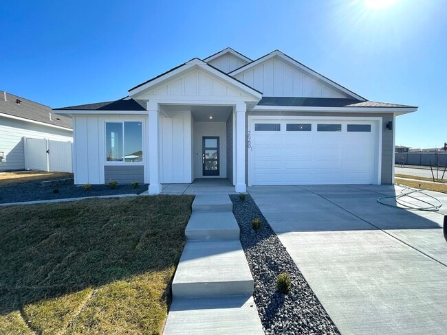 Building Photo - New Construction Tanninen Home in Richland