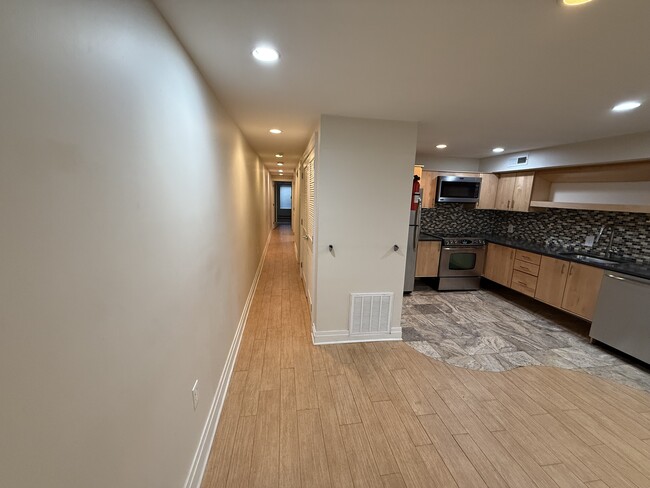 Entry - 3542 11th St NW Unit B