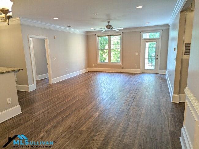 Photo - 501 Finsbury St Unit 204 1