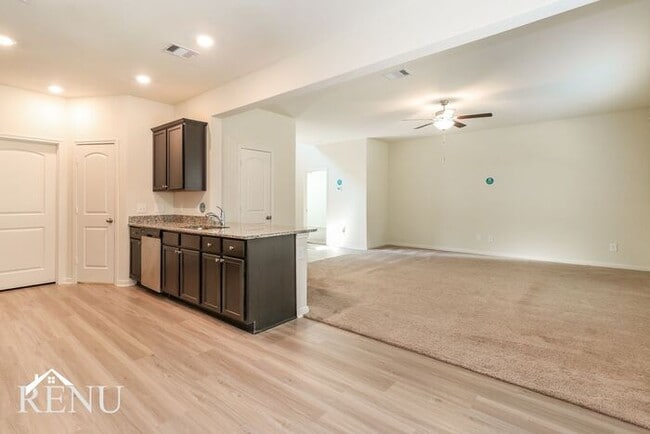 Photo - 10659 Lost aples Dr