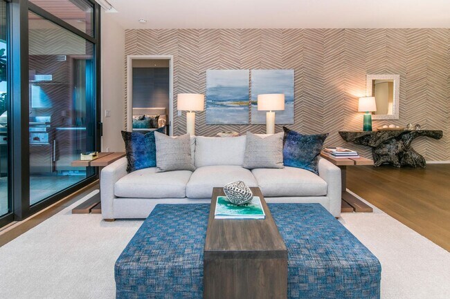 Photo - Park Lane Garden Suite Unit 3303