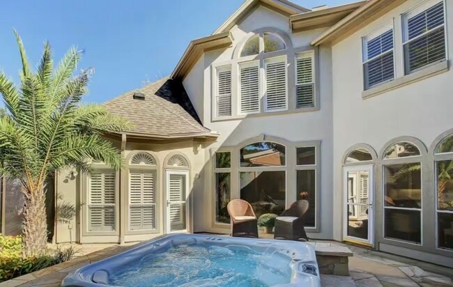 Photo - 2133 Bering Dr