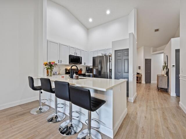 Photo - 279 E Coral Trace Cir