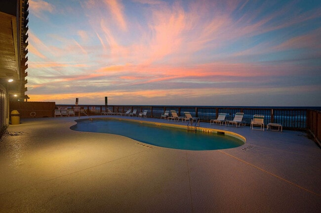 Photo - 824 N Waccamaw Dr Unit FL2-ID1308947P