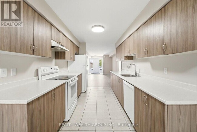 Photo - 60 Parrotta Dr
