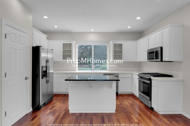 Photo - Three-Bedroom Loft-Style Home near Progress Ridge in Beaverton!
