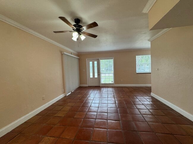 Photo - 1601 NE 47th St