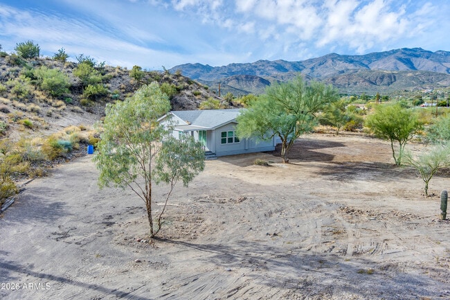 Building Photo - 34380 Cholla Dr