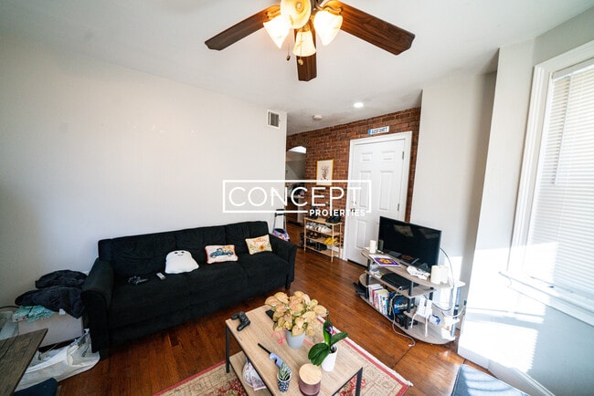 Photo - 777 Parker St Unit 1