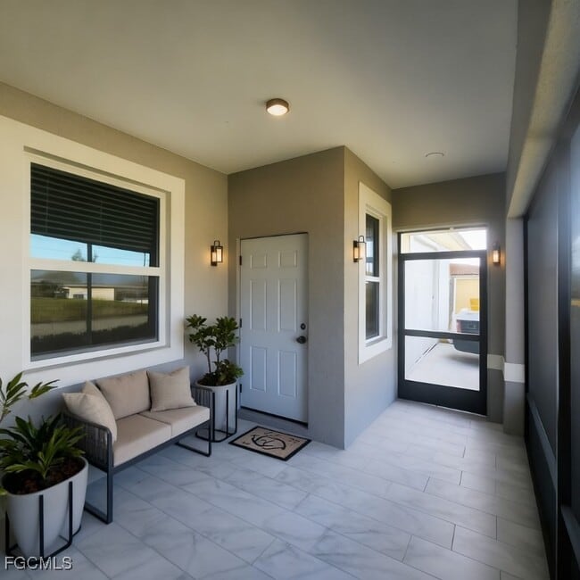 Photo - 2431 Paul Ave S