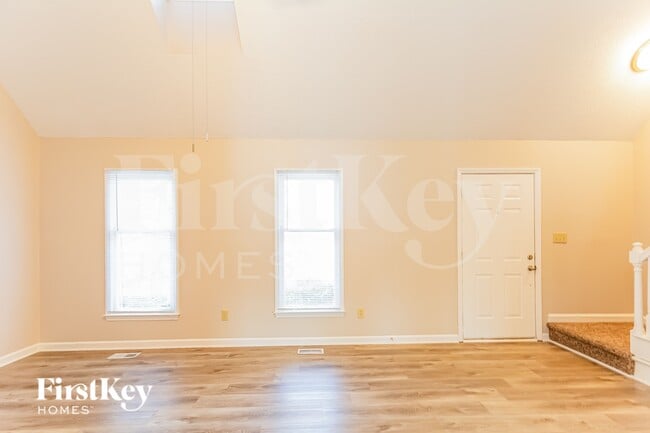 Photo - 1311 Logan St