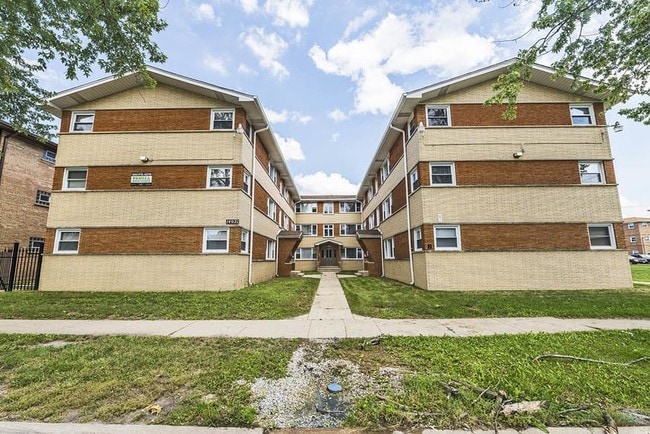 Photo - 14021 S Tracy Ave