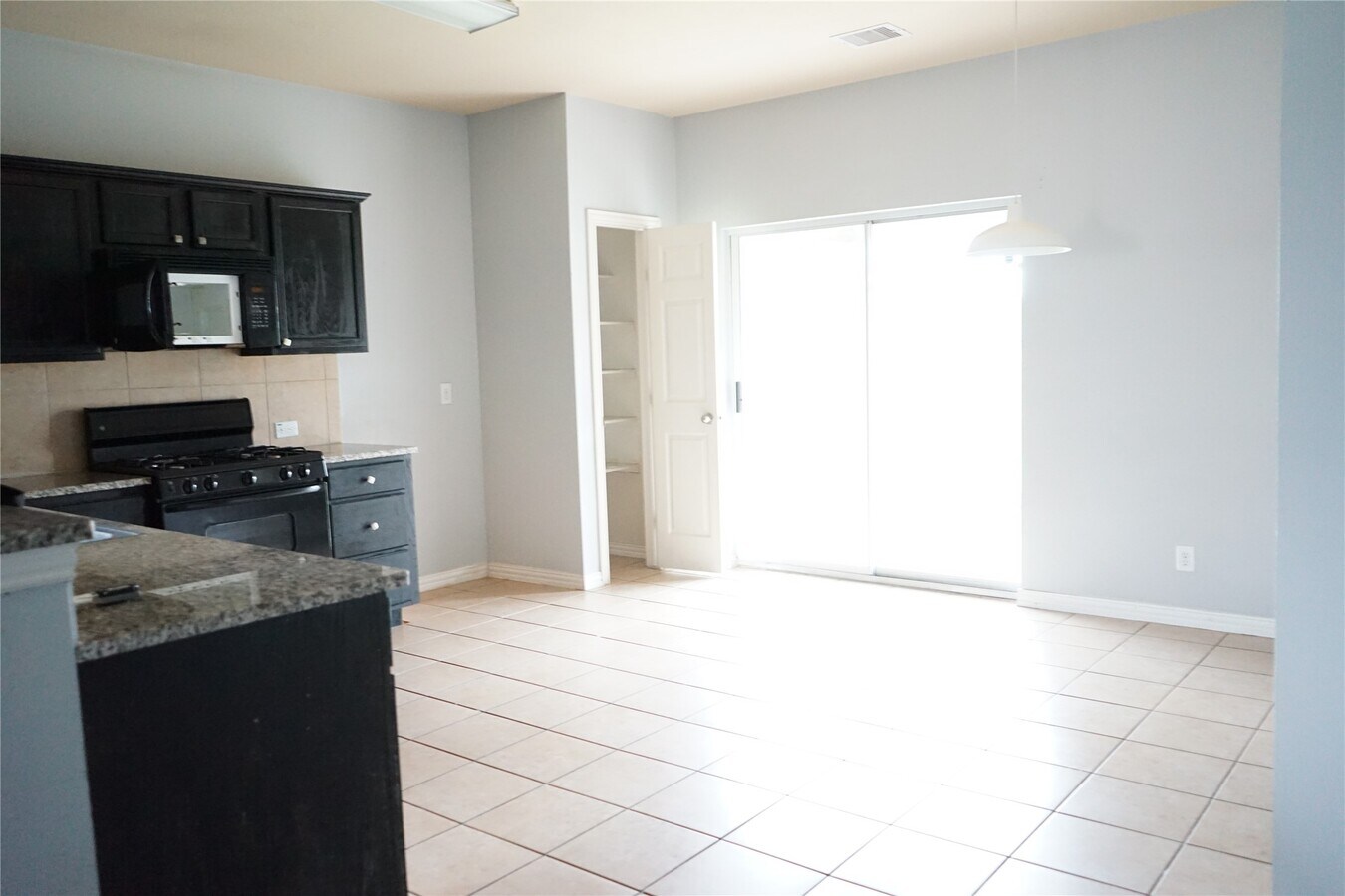 Photo - 10710 Barker View Dr