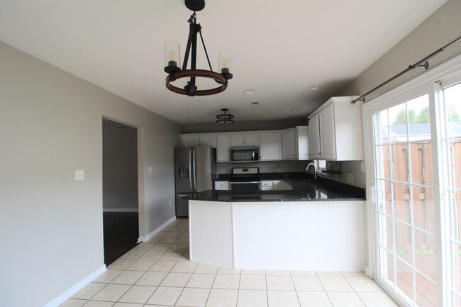 Photo - 3 Bedroom townhome with basement!