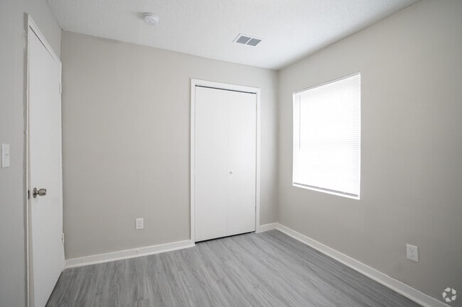 2BR, 1BA – 900SF - Bedroom