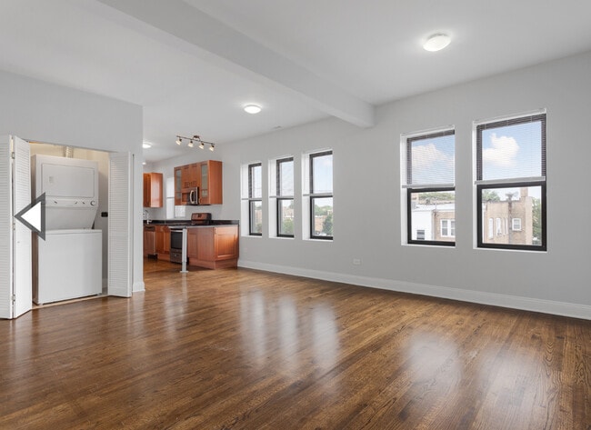 Photo - 7528 N Seeley Ave