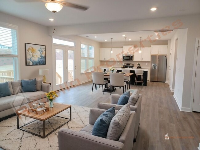 Photo - Lovely 4 Bedroom, 3 Bath Single-Family Home w/1st FL Guest Suite & 2 Car Garage in Sierra Heights...